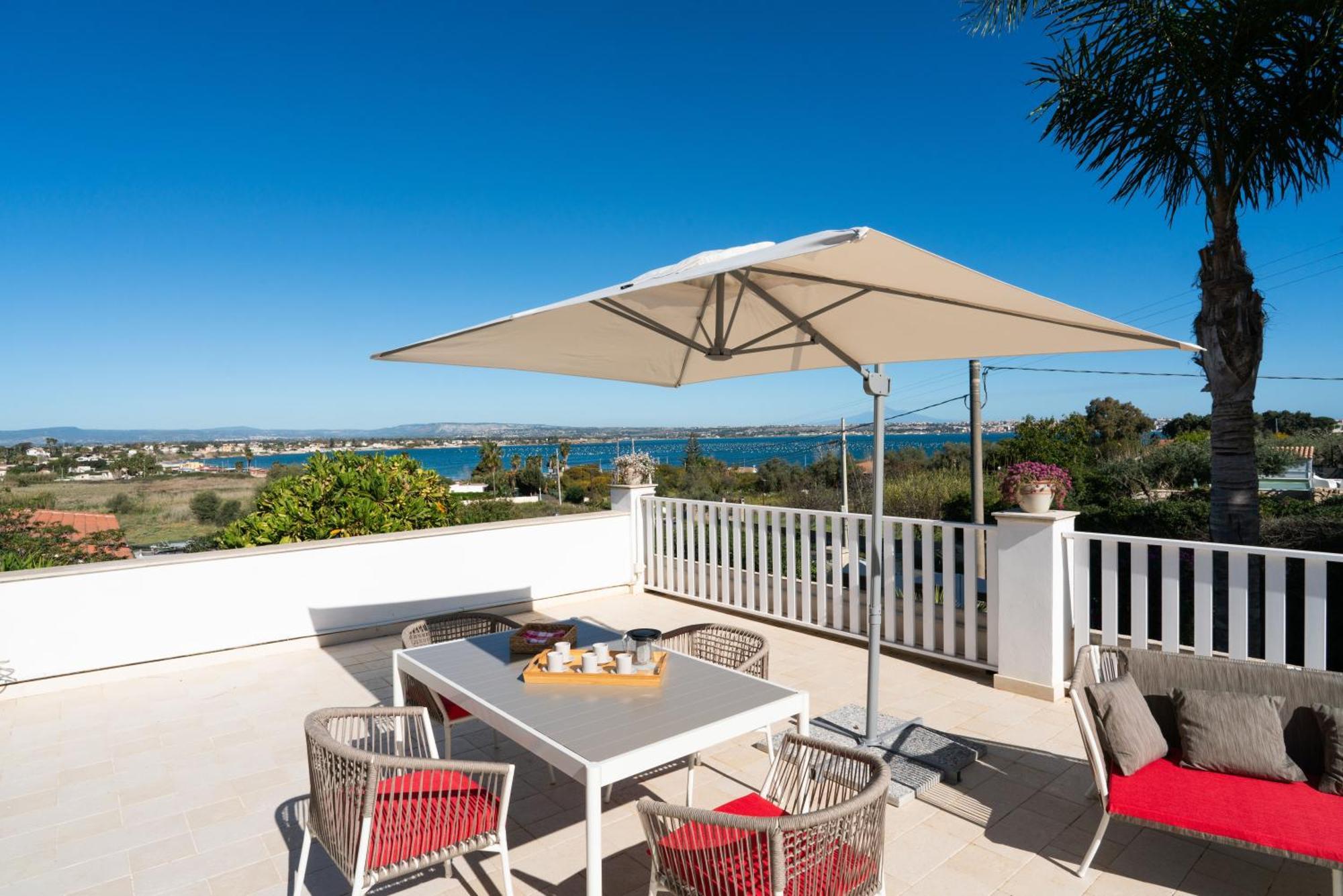 Villa Elena By Ortigia Apartments Fanusa Extérieur photo